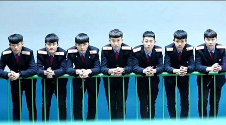 石家莊鐵路職業(yè)高級(jí)技工學(xué)校校服有幾套 學(xué)校新聞 石家莊鐵路職業(yè)高級(jí)技工學(xué)校校服有幾套 學(xué)校新聞