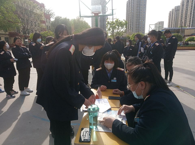 石家莊鐵路職業(yè)技工學校2021春學生會納新現(xiàn)場 學子風采 第2張